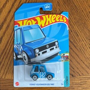 Hot Wheels Treasure Hunt Tooned Volkswagen Golf MK1